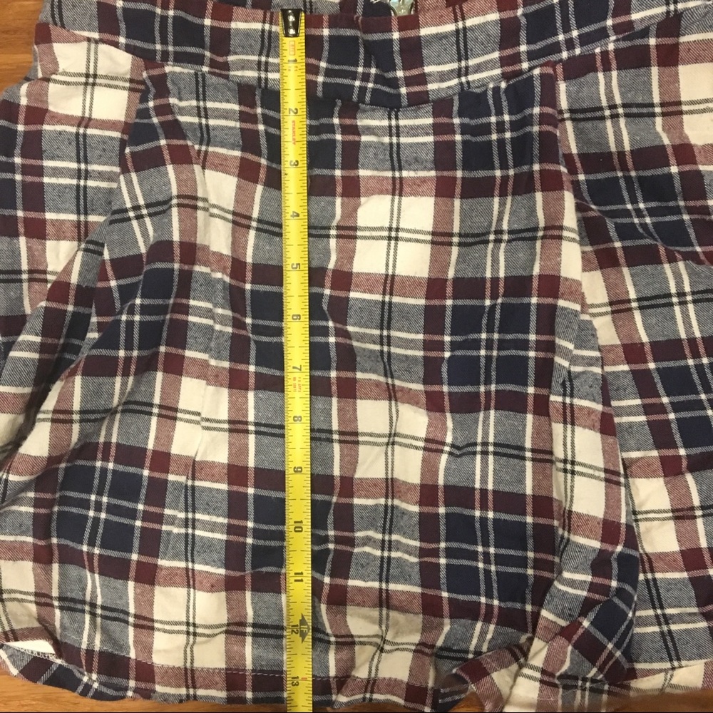 Plaid Mini Skirt - Picture 4 of 5